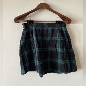 Plaid mini skirt, school-girl style